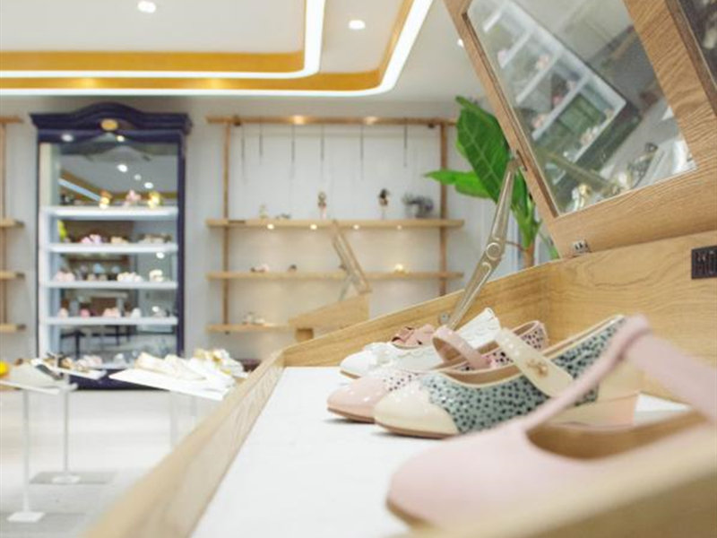 鞋服展厅室内空间展览展示效果-第1968期