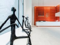 极简红砖格调十足艺术馆室内空间展示效果-1543-05